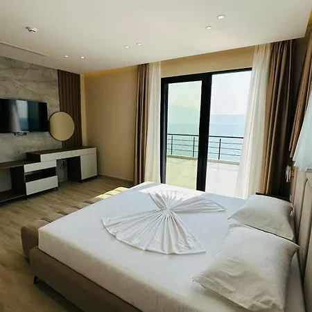 Roalb Otel