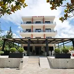 Roalb Hotell 4*